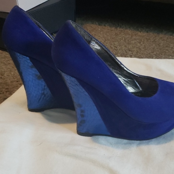 Wedges - Picture 2 of 4